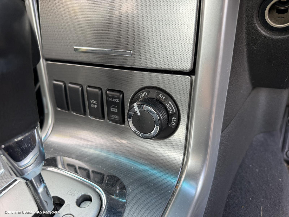 2005-2015 Nissan Navara Misc Switch Relay