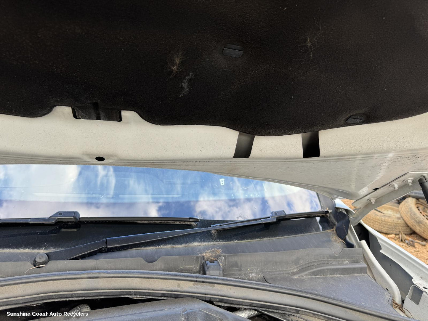 2016-2025 Jaguar F Pace Wiper Arm
