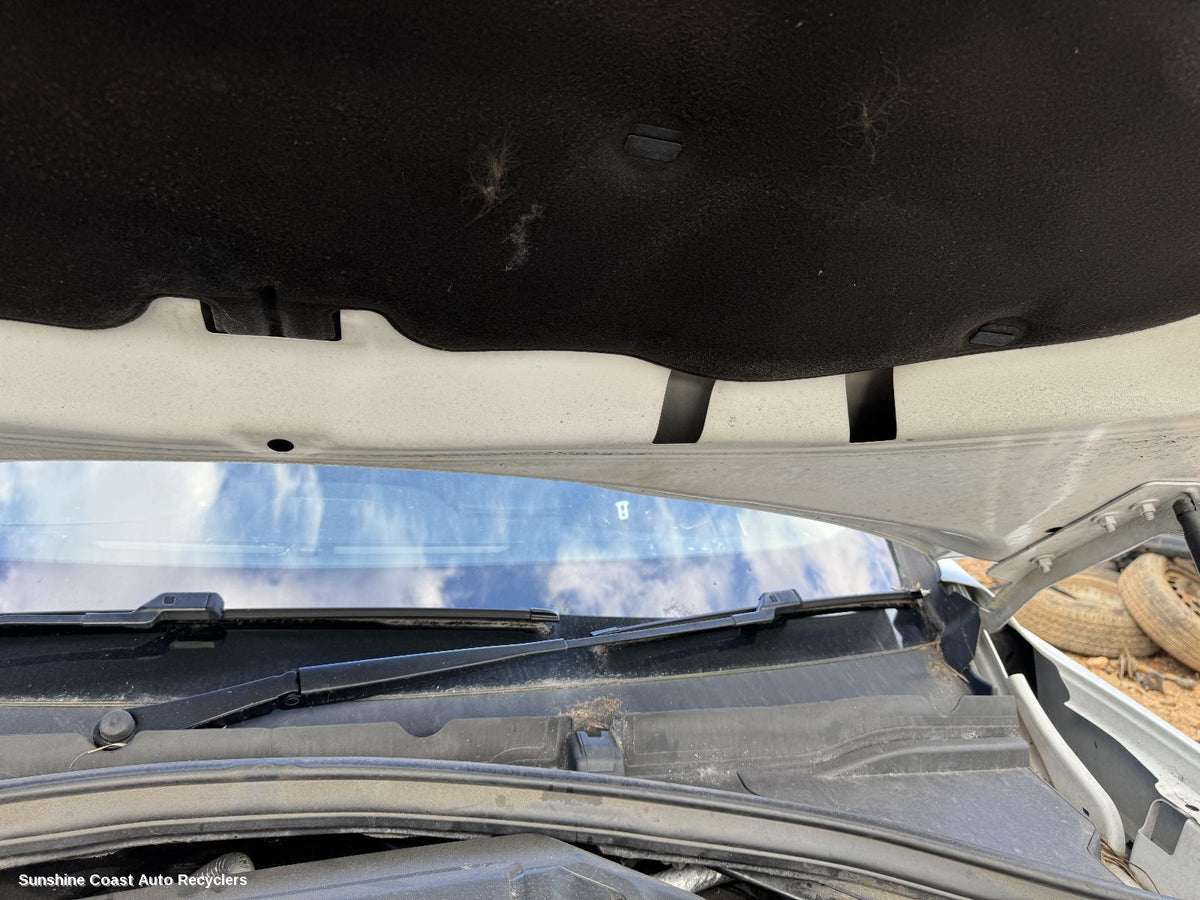 2016-2025 Jaguar F Pace Wiper Arm