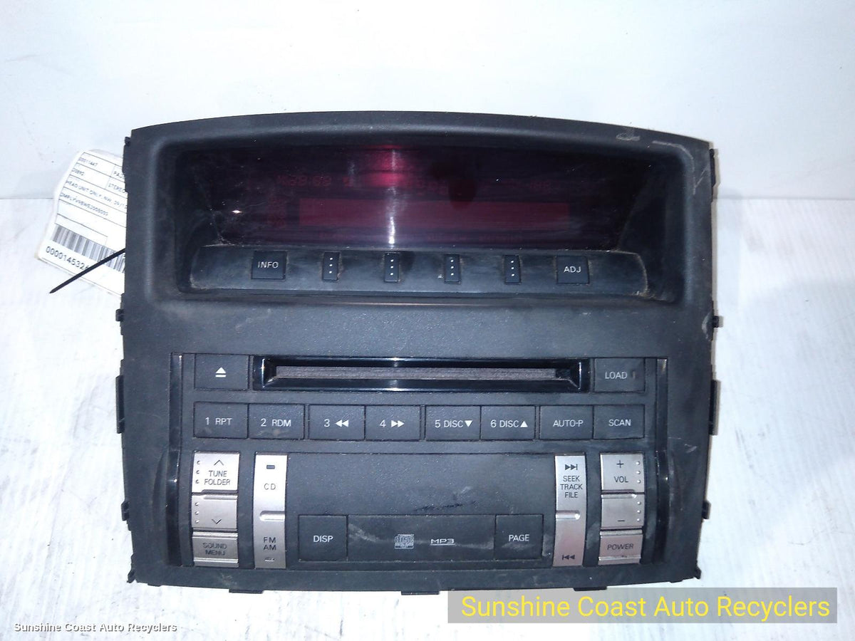 2012-2014 Mitsubishi Pajero Radio Cd Dvd Sat Tv