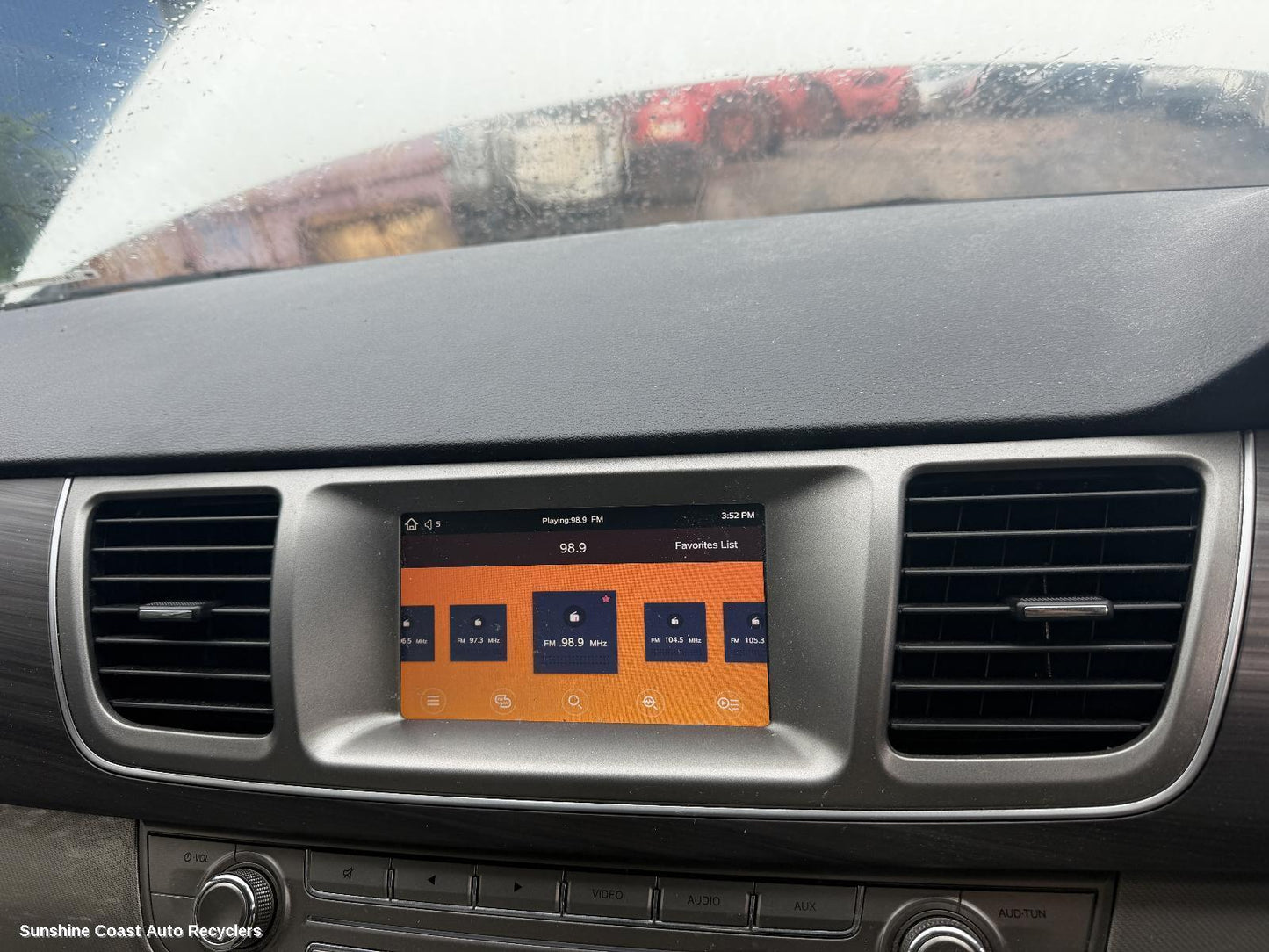 2015-2023 Ldv G10 Radio Cd Dvd Sat Tv
