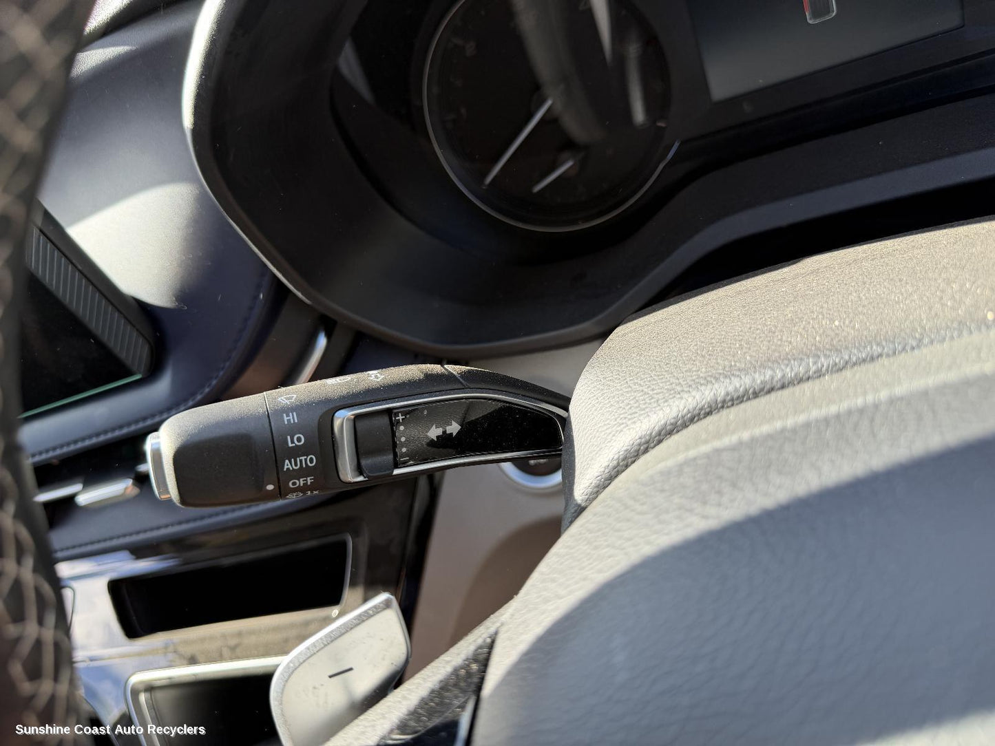 2020-2026 Ldv Deliver 9 Combination Switch