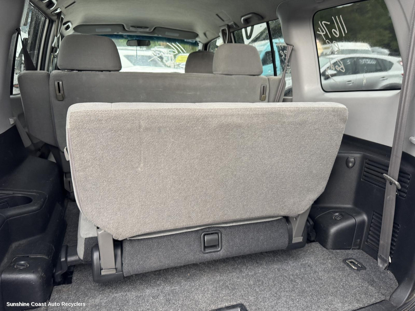 2002 Mitsubishi Pajero 3rd Seat