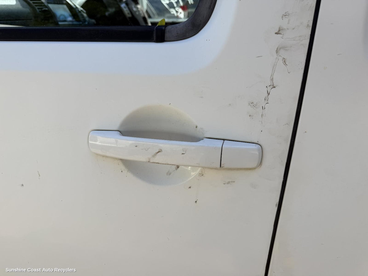 2008-2015 Nissan Navara Door Handle