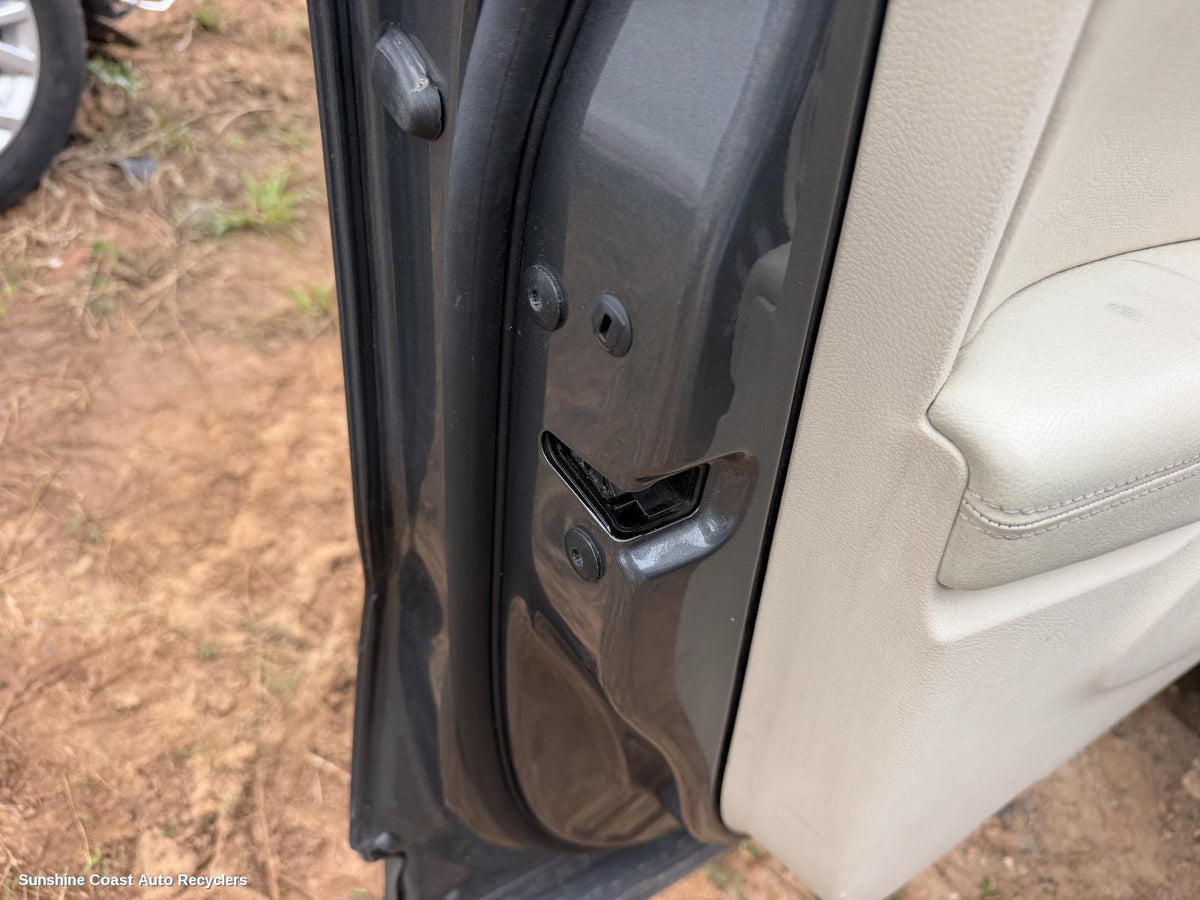 2009-2011 Volkswagen Tiguan Door Boot Gate Lock