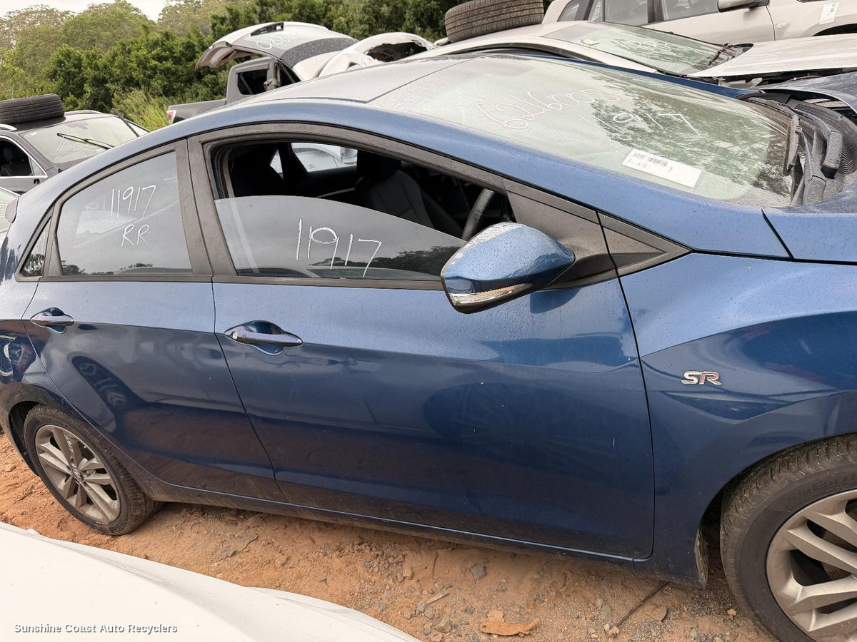 2012-2017 Hyundai I30 Right Front Door