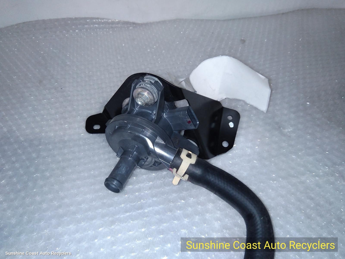 2017-2026 Mitsubishi Eclipse Cross Water Pump