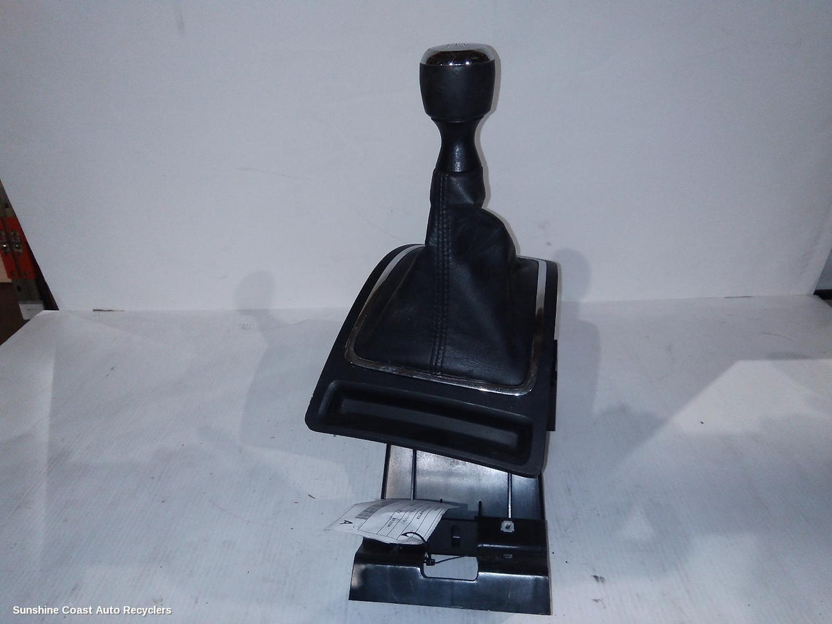 2011-2016 Jeep Patriot Gear Stick Shifter