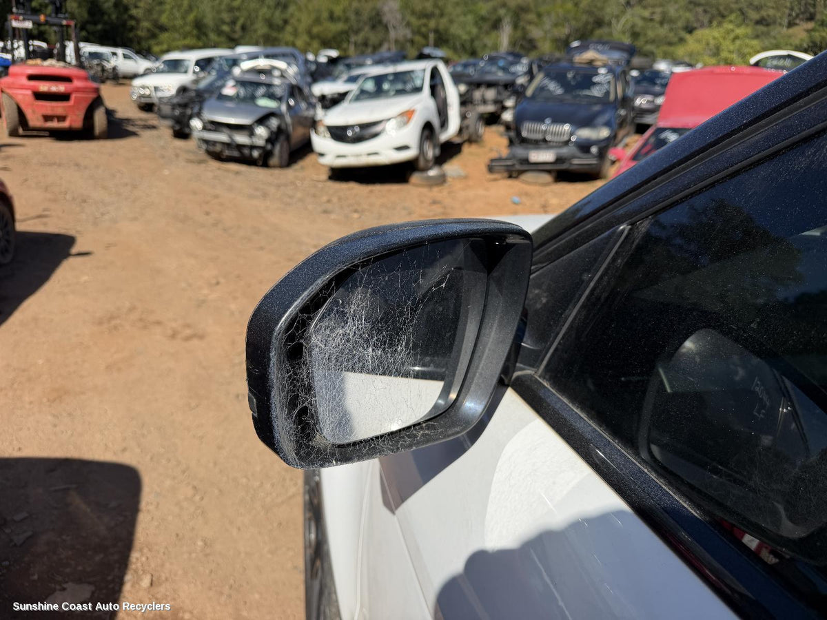 2011-2013 Land Rover Rangerover Evoque Left Door Mirror