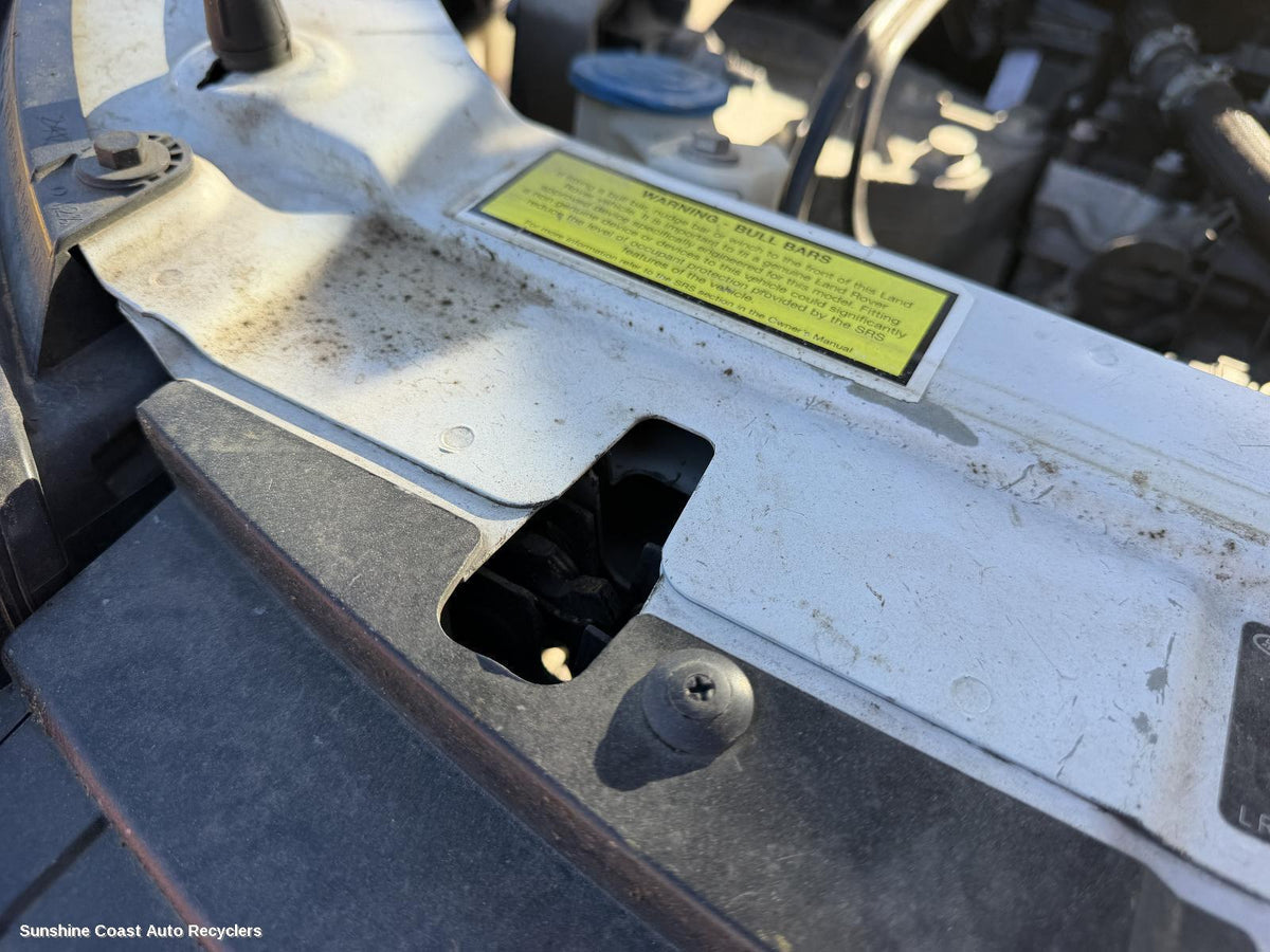 2011-2019 Land Rover Rangerover Evoque Bonnet Lock Support