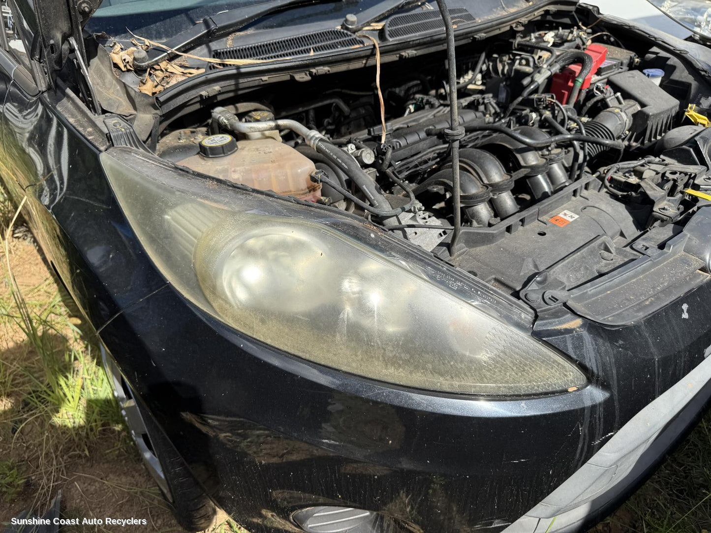 2011 Ford Fiesta Right Headlamp