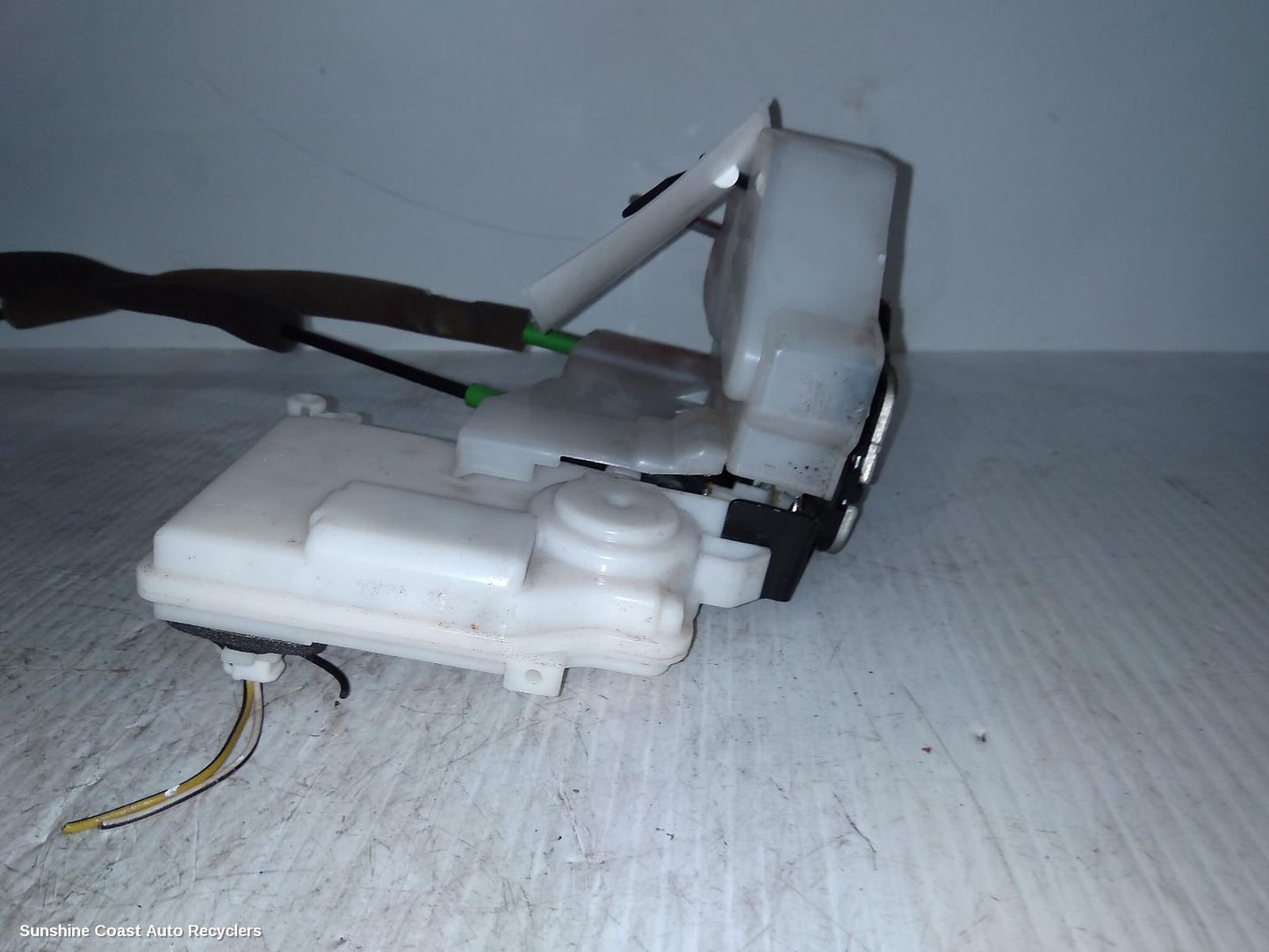 2006-2012 Mazda Cx7 Door Boot Gate Lock