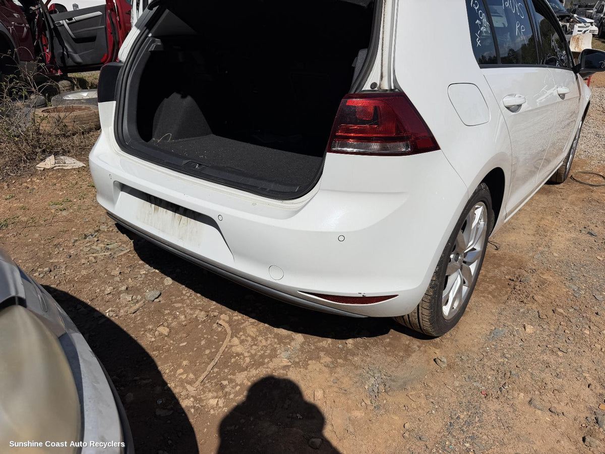 2012-2017 Volkswagen Golf Rear Bumper