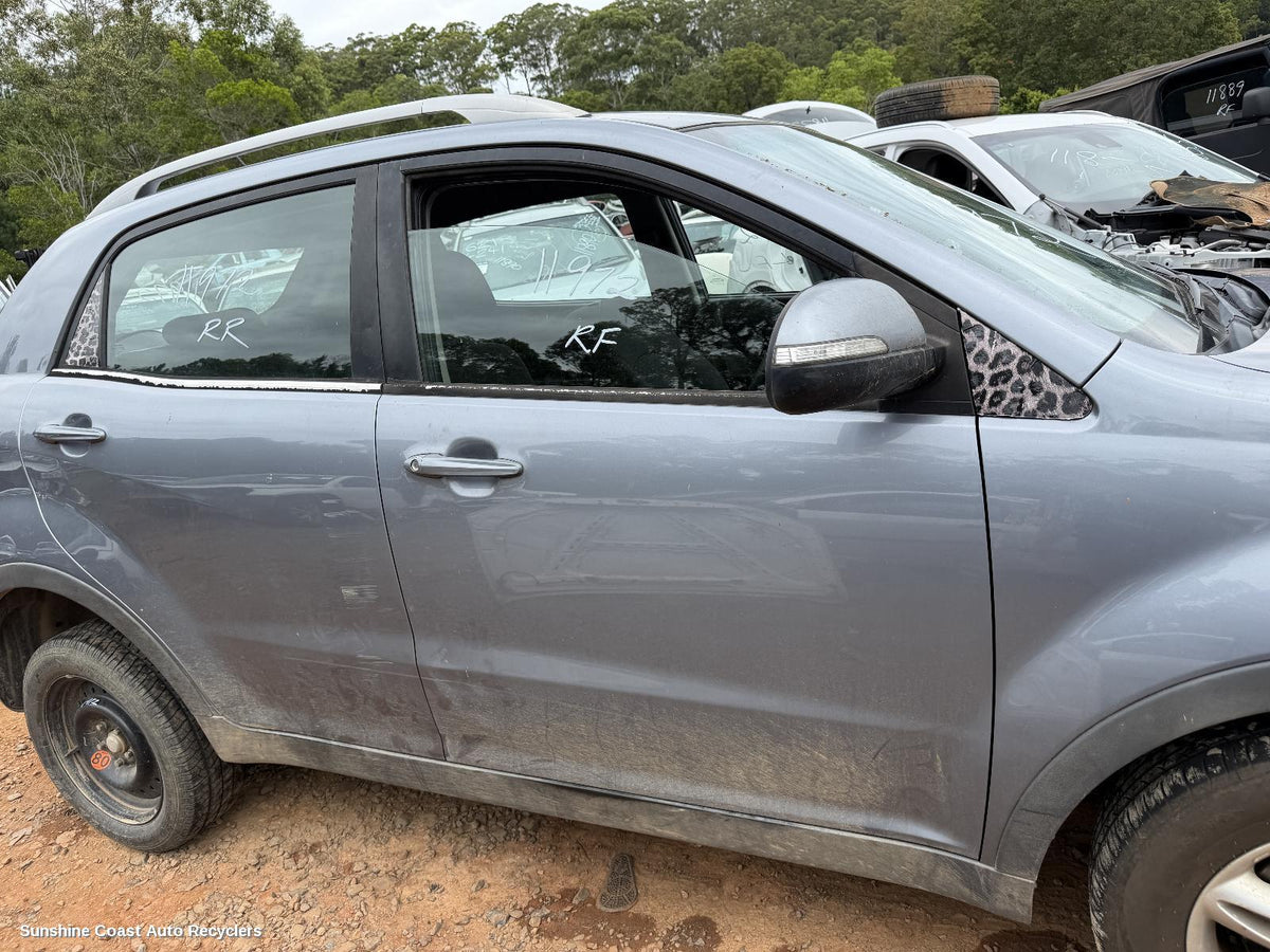 2011-2019 Ssangyong Korando Right Front Door Window