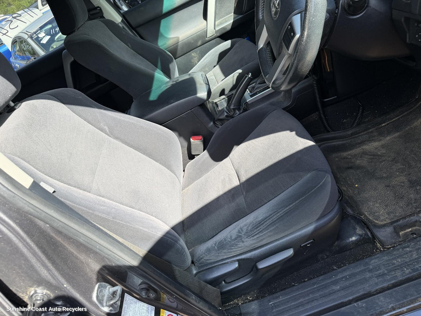 2013-2017 Toyota Prado Front Seat