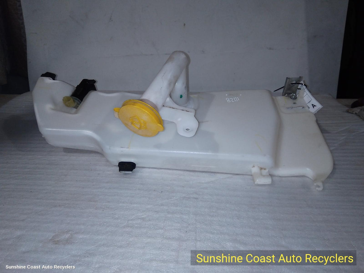 2020-2026 Isuzu Dmax Washer Bottle