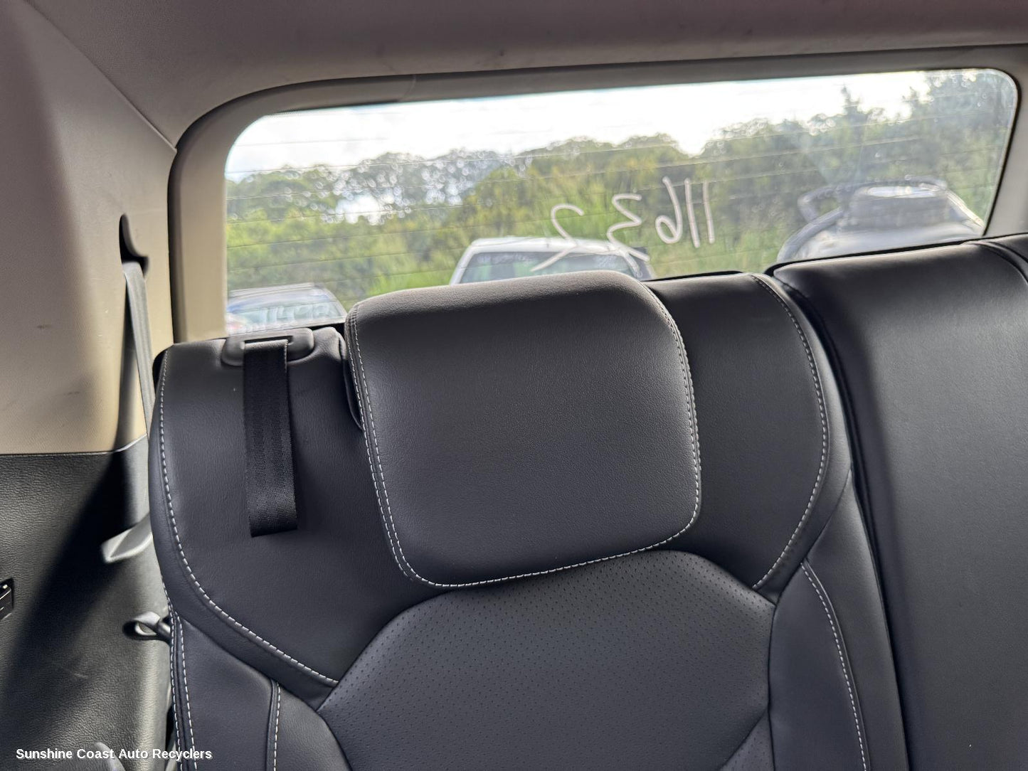2022 Ldv D90 Headrest
