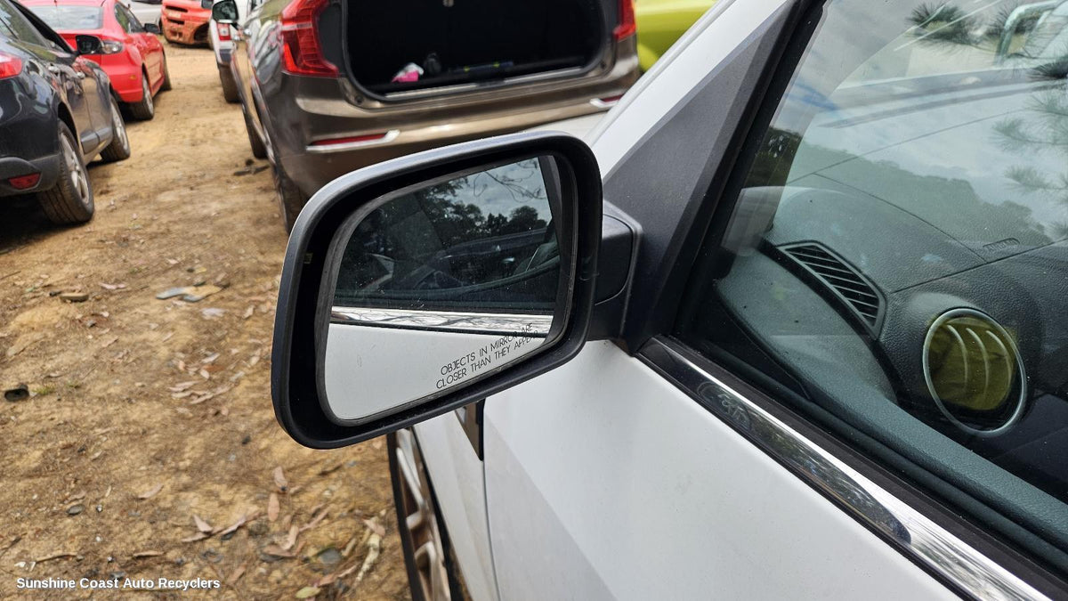 2011-2016 Ford Territory Left Door Mirror