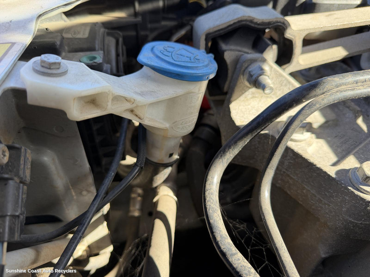 2011-2019 Land Rover Rangerover Evoque Washer Bottle