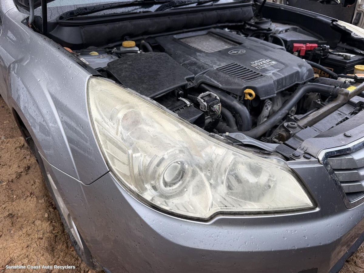 2009-2012 Subaru Outback Right Headlamp