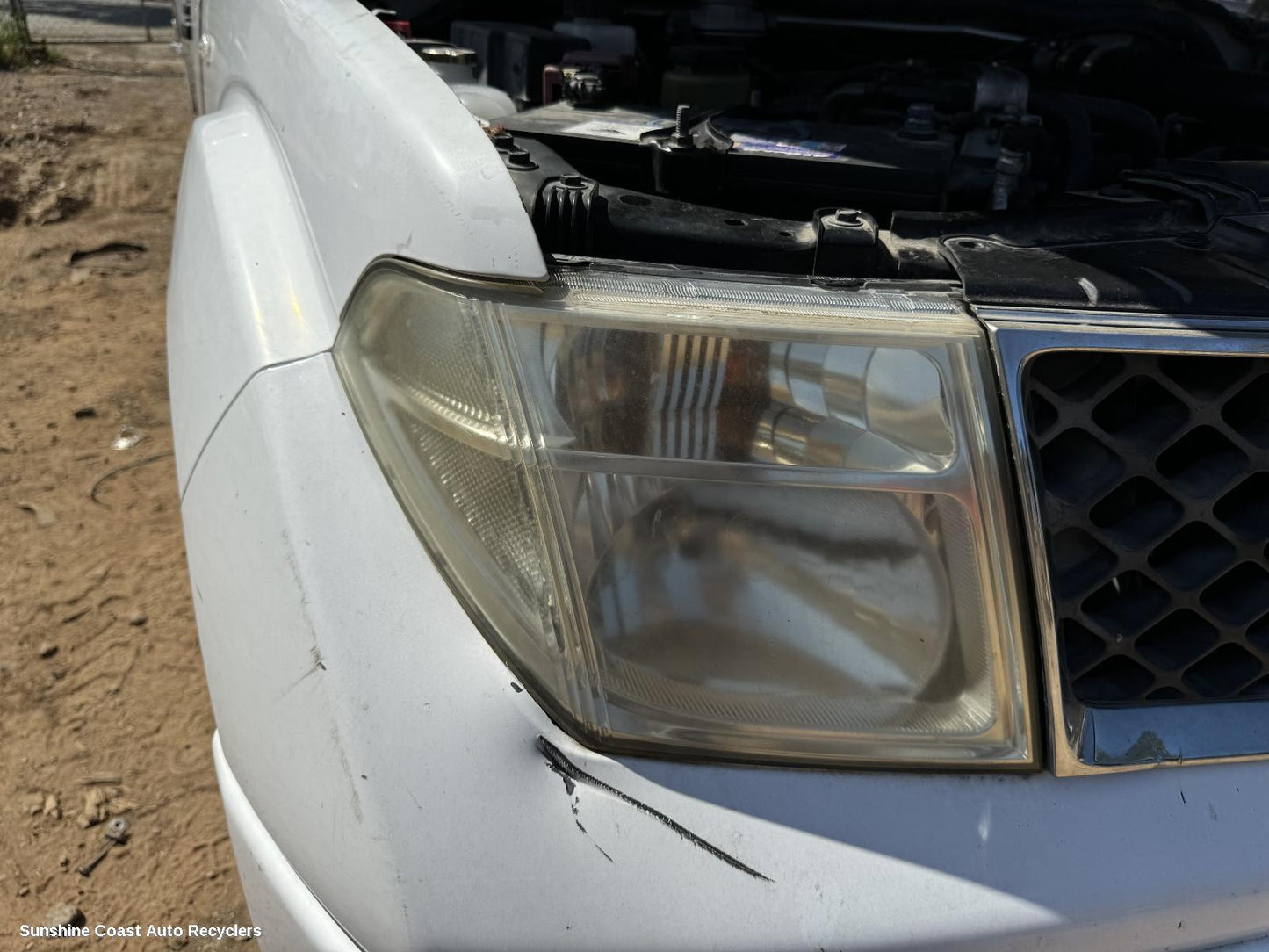 2012 Nissan Navara Right Headlamp