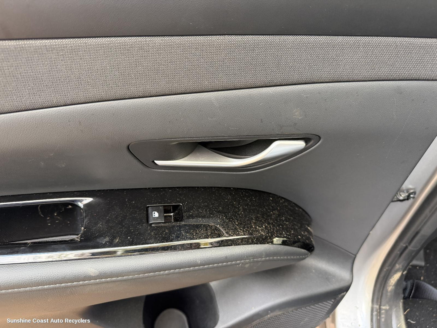 2021-2026 Hyundai Tucson Door Handle