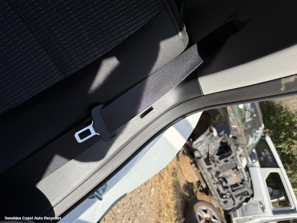 2020-2026 Kia Stonic Seatbelt Stalk