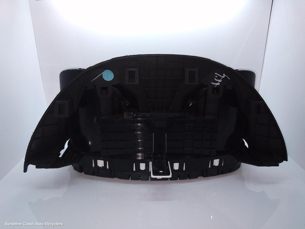 2013-2017 Holden Commodore Instrument Cluster