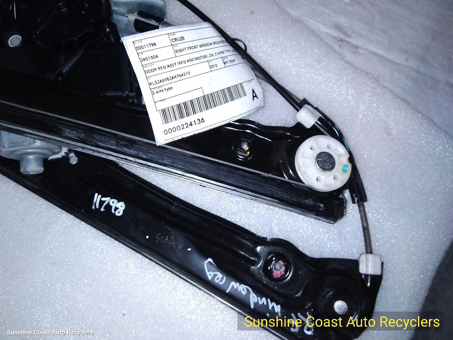 2009-2011 Holden Cruze Right Front Window Reg Motor