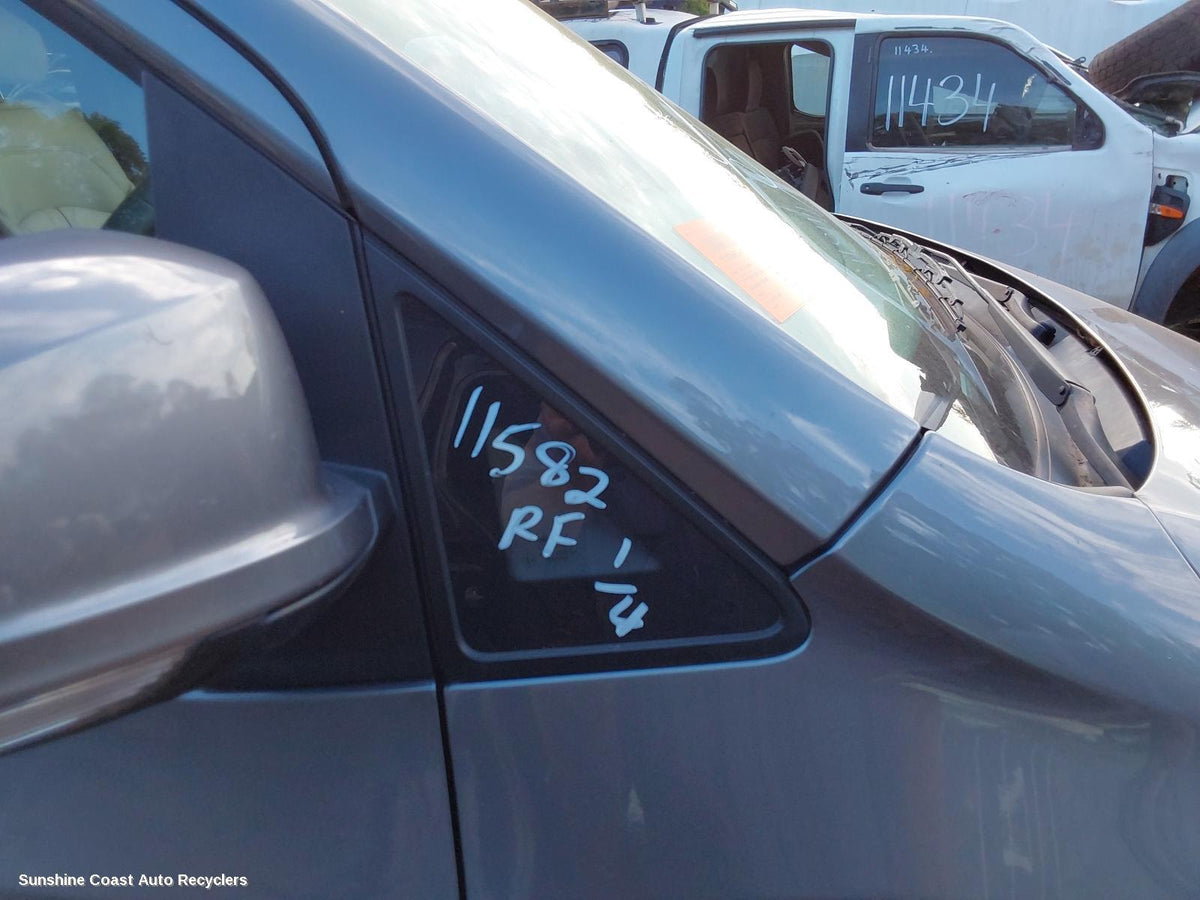 2015-2025 Ldv G10 Right Front 1 4 Door Glass