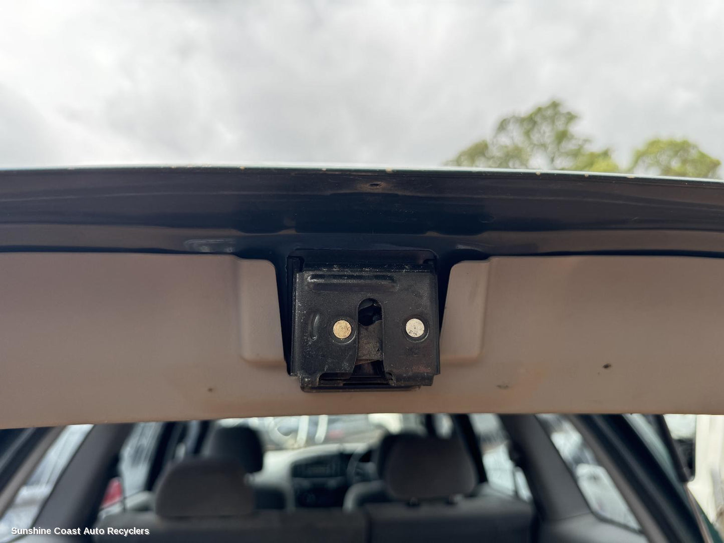 2001 Mazda Tribute Door Boot Gate Lock