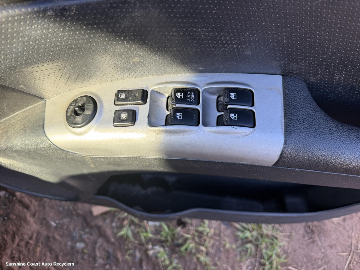 2005-2010 Kia Sportage Pwr Dr Wind Switch