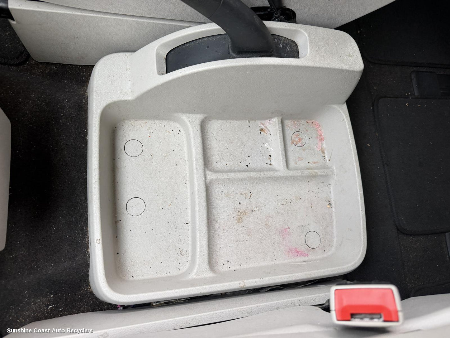 2015-2025 Ldv G10 Console