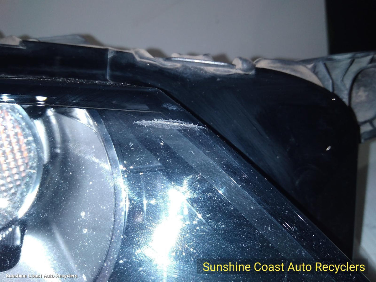 2016-2020 Jaguar F Pace Right Headlamp