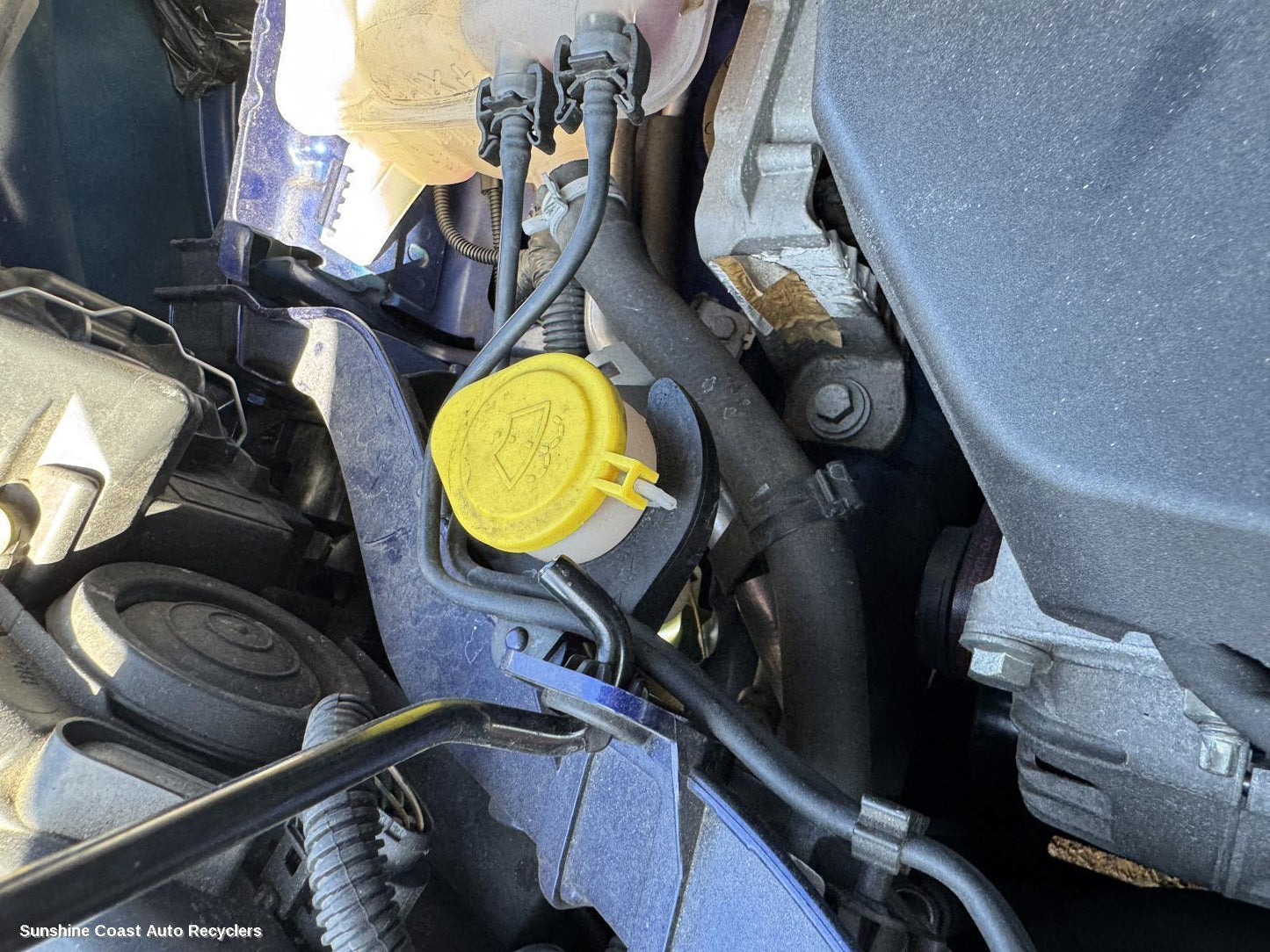 2015 Ford Kuga Washer Bottle