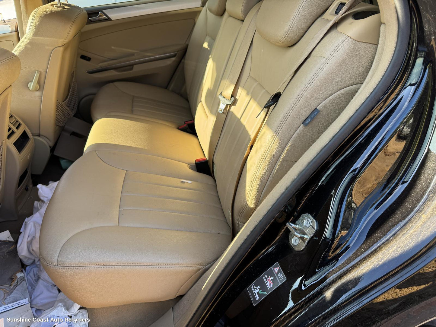 2008 Mercedes M Class 2nd Seat  Rear Seat
