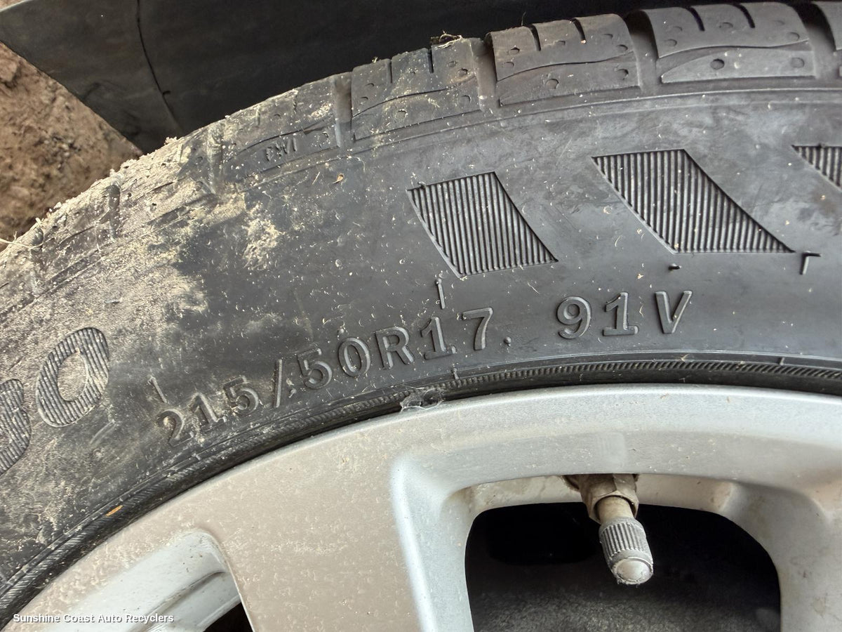 2017-2025 Mg Zs Tyre
