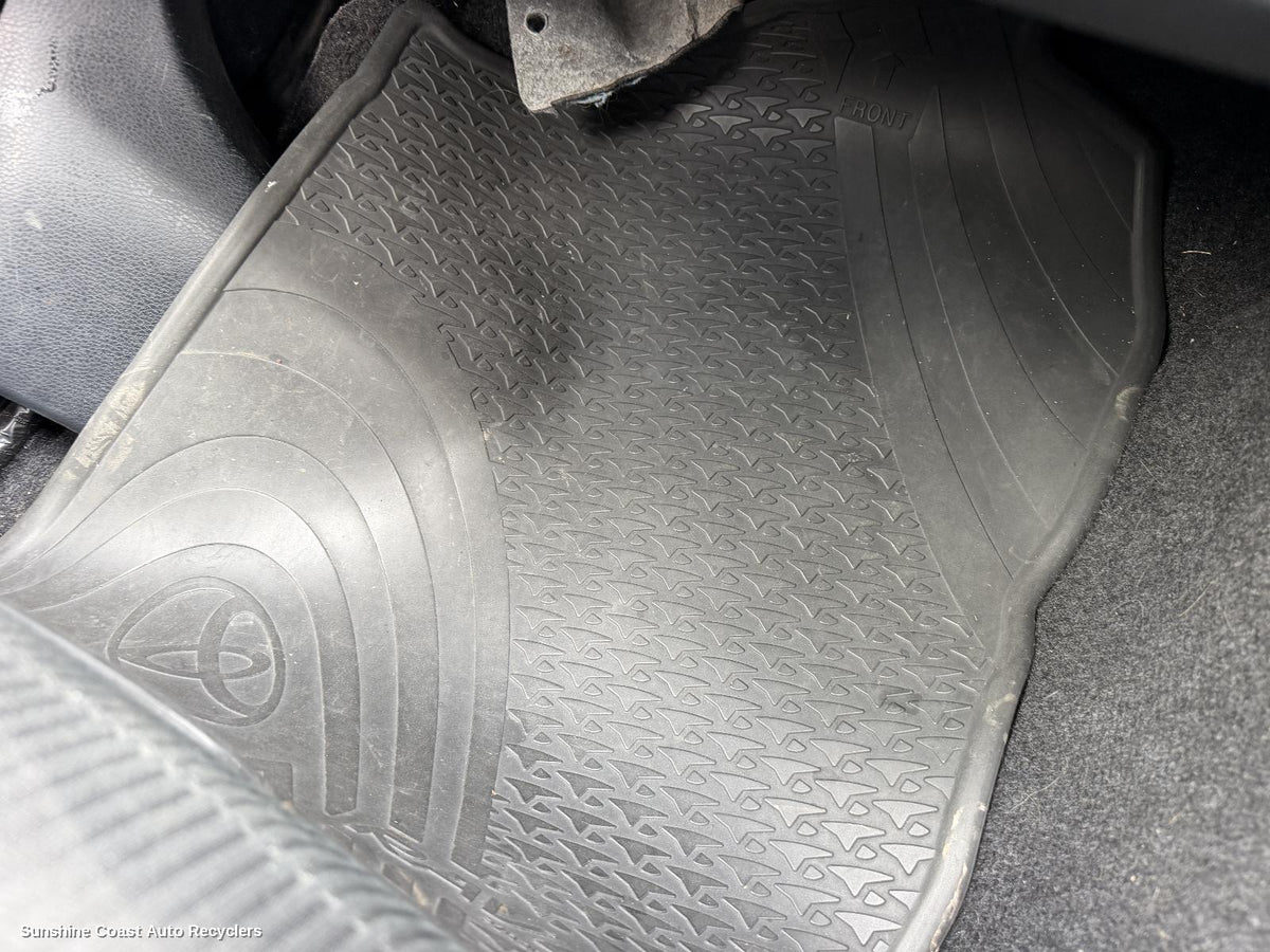 2012-2018 Toyota Rav4 Floor Mats