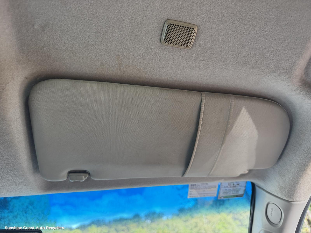 2012-2020 Holden Colorado Sunvisor