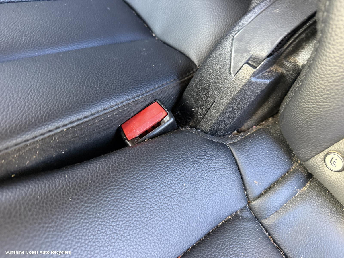 2006-2010 Mercedes R Class Seatbelt Stalk