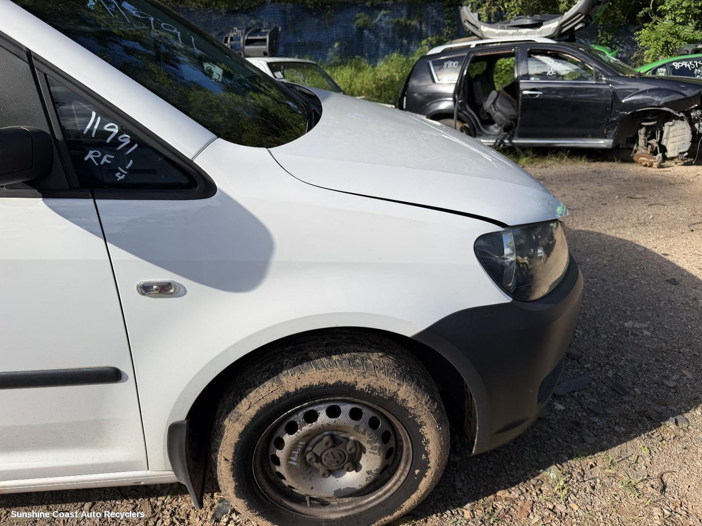 2010-2015 Volkswagen Caddy Right Guard