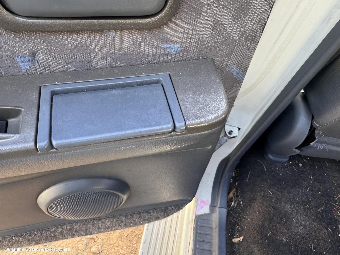 1990-1998 Toyota Landcruiser Ashtray