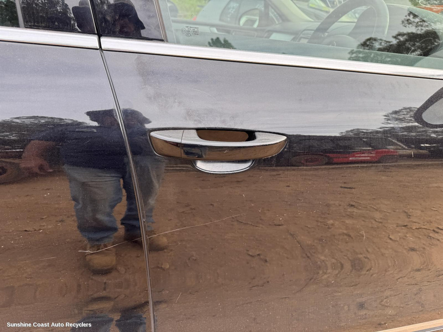 2016 Volkswagen Touareg Door Handle