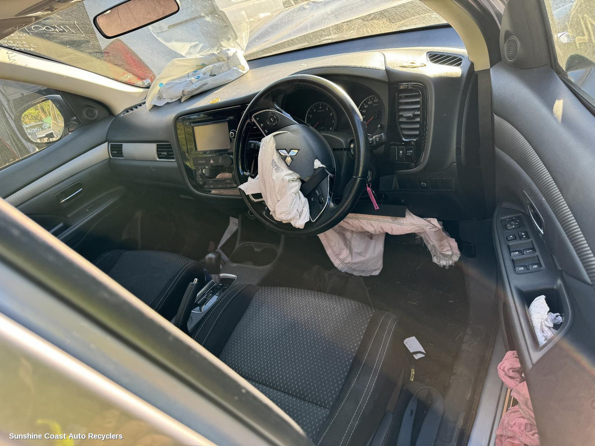 2015-2019 Mitsubishi Outlander Wheel Mag