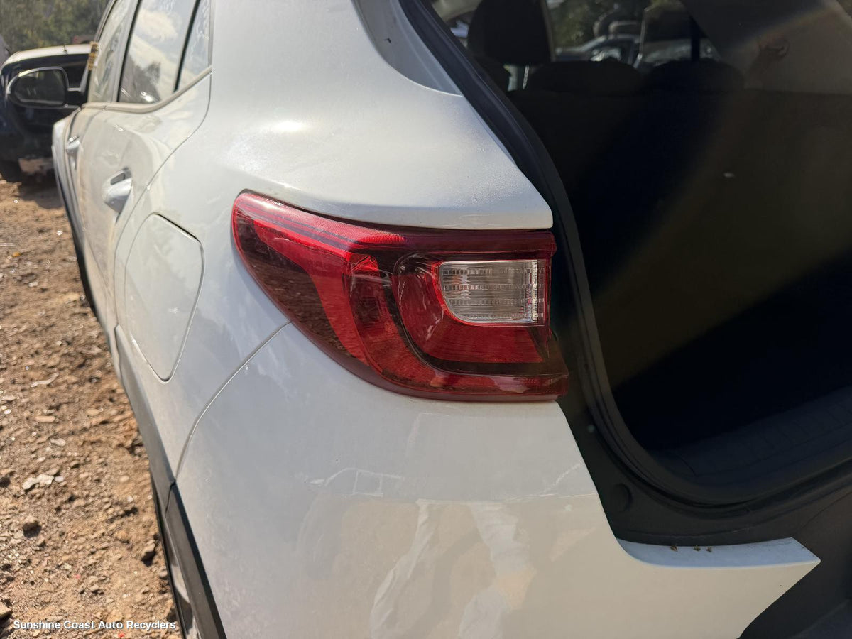 2020-2025 Kia Stonic Left Taillight