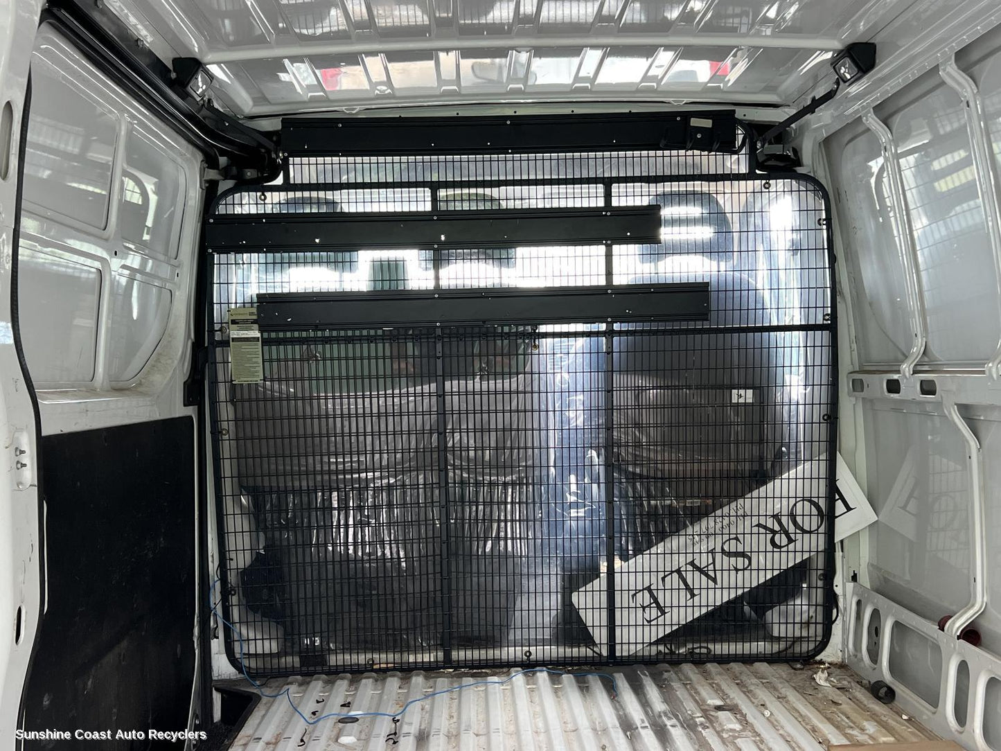 2015-2026 Iveco Daily Cargo Barrier