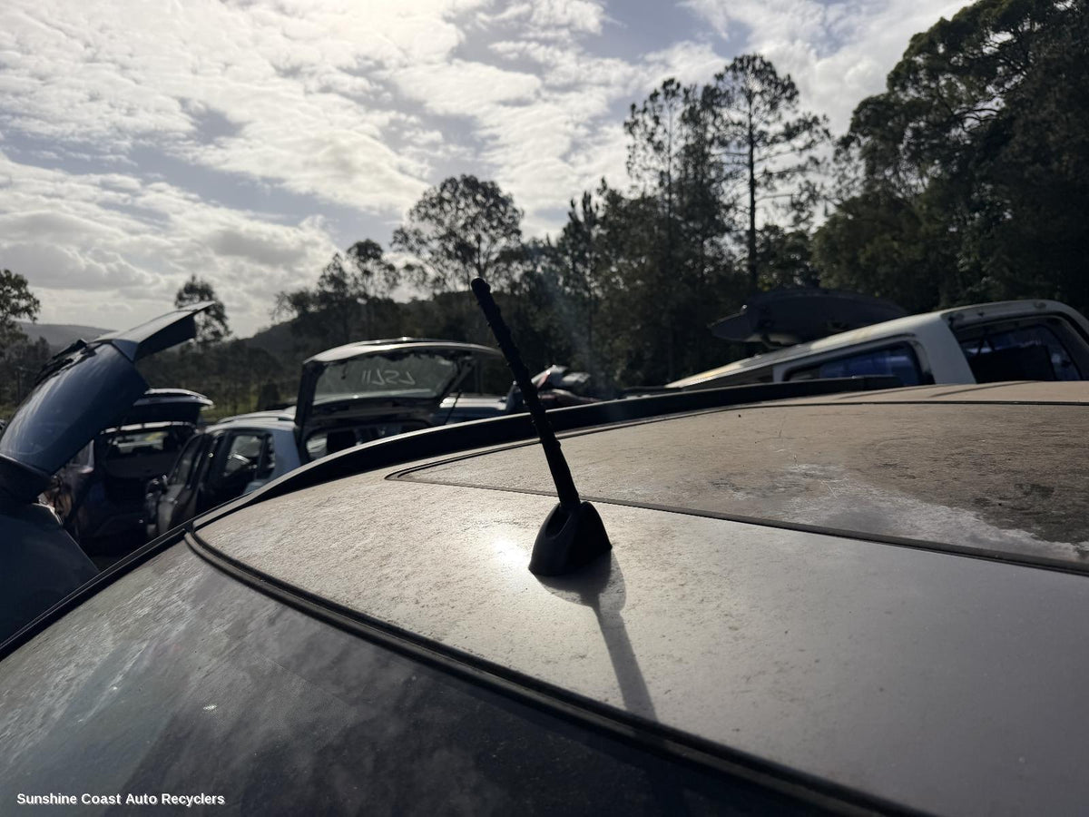2007-2013 Nissan Xtrail Antenna