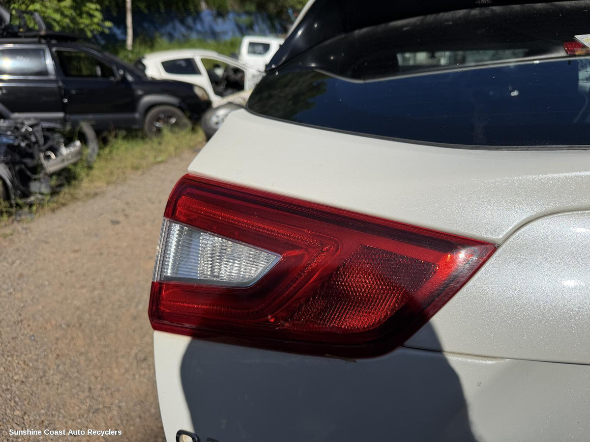 2013-2017 Nissan Qashqai Rear Garnish