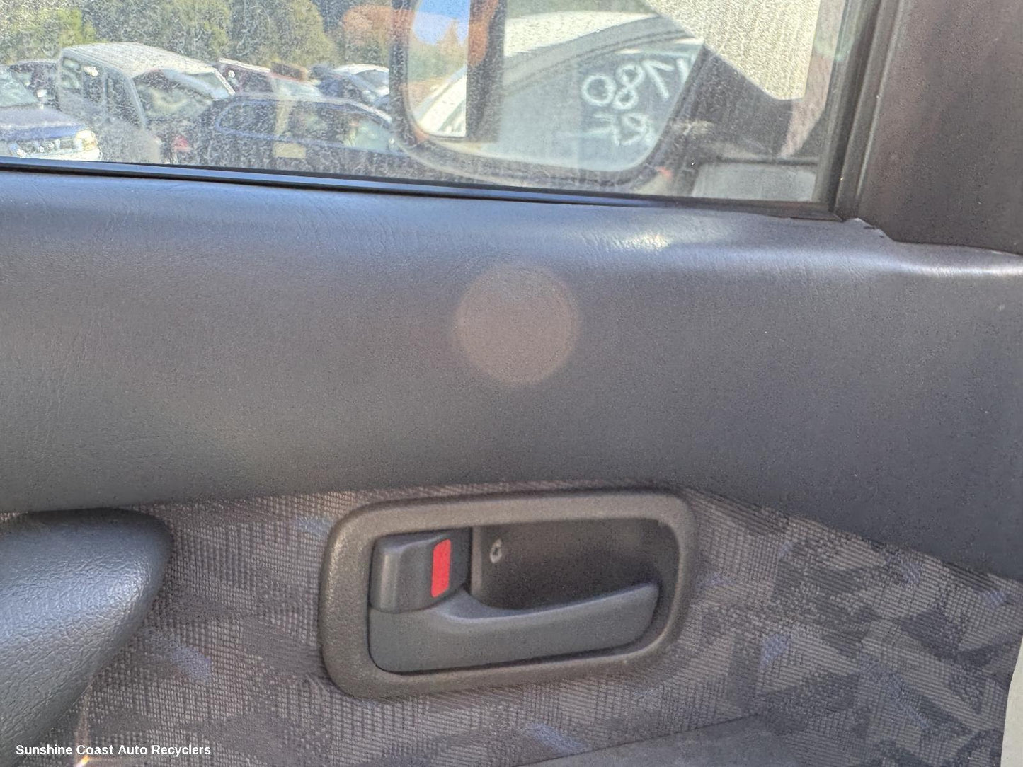 1996 Toyota Landcruiser Door Handle