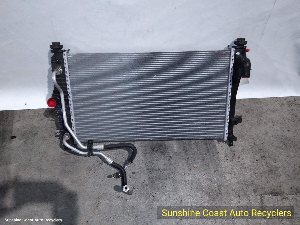2015-2021 Ldv G10 Radiator